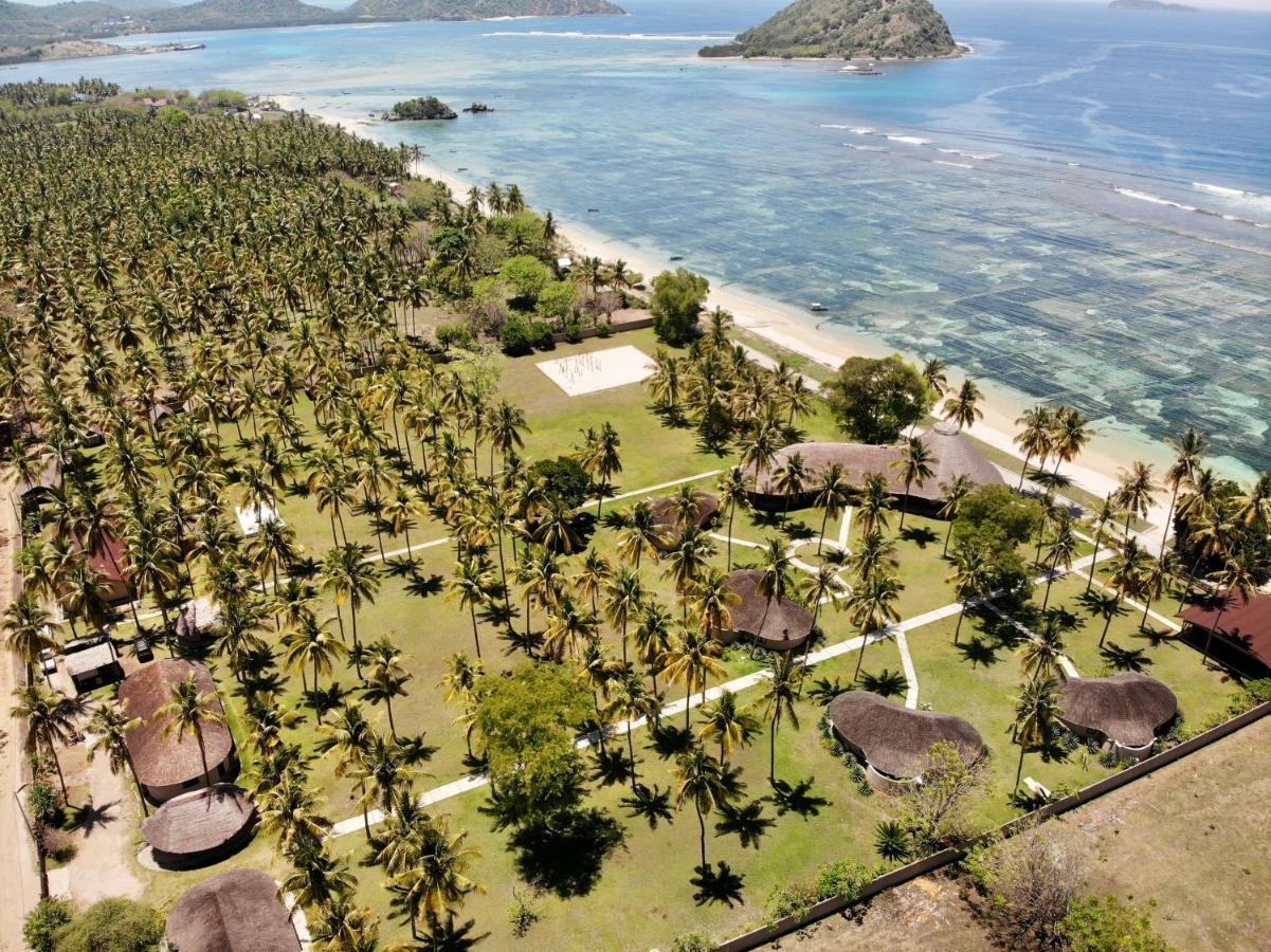 Whales And Waves Hotell Lemonga Exteriör bild